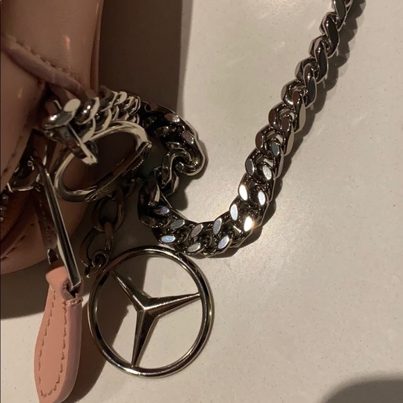 COPY - burberry quilted lamb skin camera bag : bl… - Picture 5 of 5